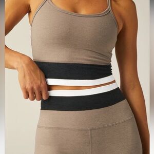 Beyond Yoga Spacedye horizon color block set